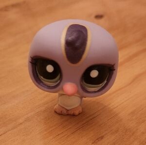 2006 Hasbro Littlest Pet Shop LPS Purple White Penguin Bird #1085
